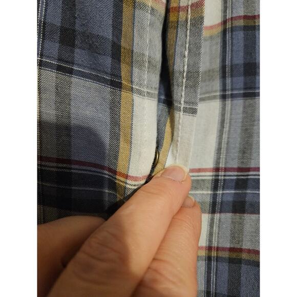 Wrangler Jeans Co. Red Long Sleeve Snap Button Plaid Shirt - Picture 5 of 6